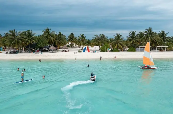Kayak à Maafushi : Combo jet ski, kayak et bouée tractée