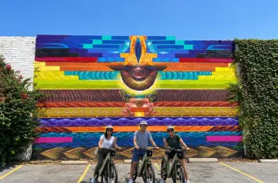 Arts District de Los Ángeles en bici eléctrica: Arte callejero y más