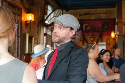 Step into new orleans nightlife with a cocktail pub crawl led by a local guide, exclusive bar access, and chilling ghost stories woven into city history. includes entry and expert storytelling.