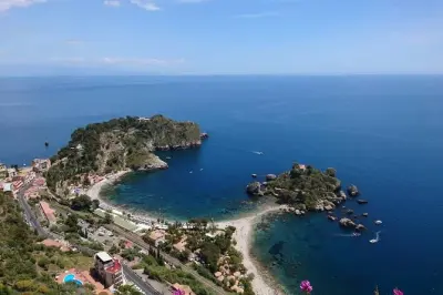 Taormina depuis Messine : Théâtre grec et Isola Bella en privé