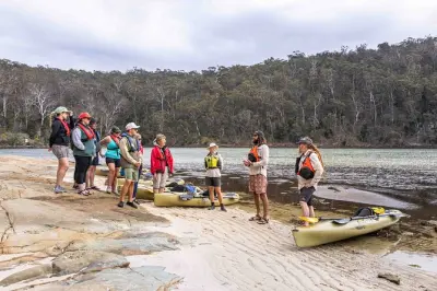 Kajakfahren am Pambula River: Aborigine-Kultur & lokale Geschichten