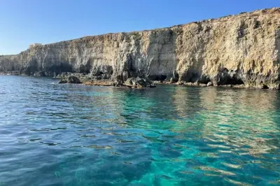 Schnorcheln in Ortigia: Meeresgrotten und Badespots