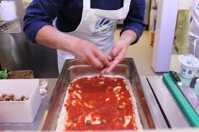 Corso di cucina a Sanremo: Impara pasta e dolci italiani