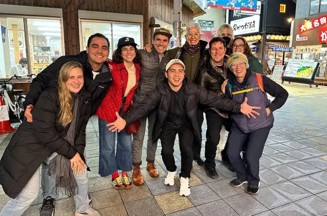 Osaka zu Fuß entdecken: Versteckte Ecken, Essen & lokale Geschichten