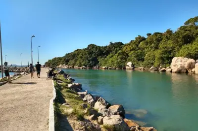 Spiagge della costa est di Florianópolis: Guida privata e cultura