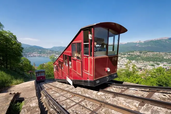 Monte Brè de Lugano: Funicular, cruzeiro no lago e vila alpina