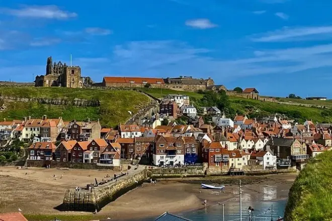 Tour por Whitby, Staithes y Runswick Bay: Grupo pequeño con Greg