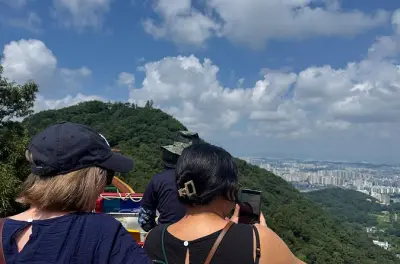 Gwangju privado: Arte, comida e democracia com guia em inglês
