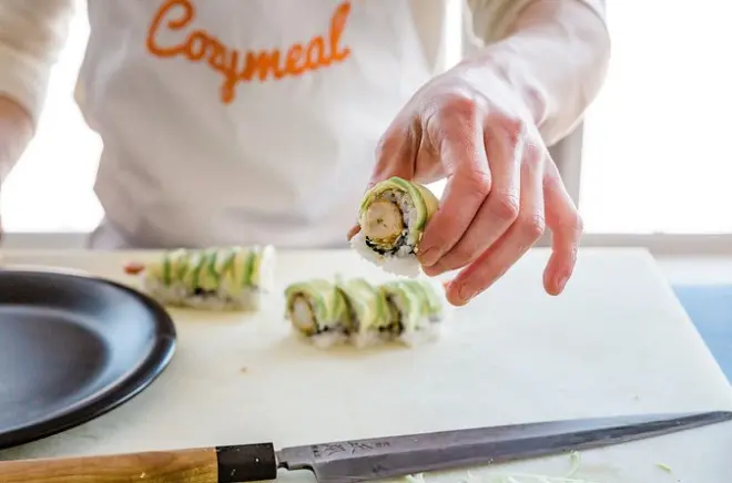 Corso di sushi a Tucson: Pasto pratico di 5 portate
