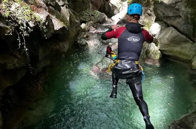 Furon Canyon canyoning near Grenoble: Jumps, slides and abseils