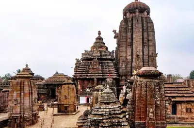 Bhubaneswar city tour: Temples, caves and Ashoka's peace site