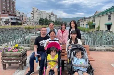 Otaru Day Trip: Private Walking Tour with Licensed Guide