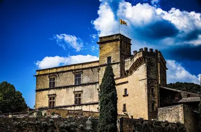Lourmarin, Lauris et Cucuron : Visite privée des villages du Luberon