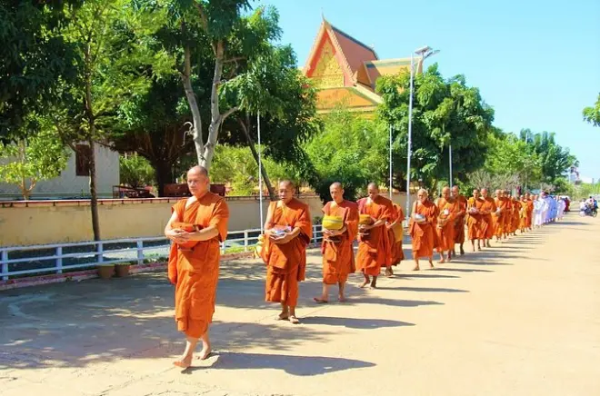 Oudong Mountain & Phnom Baset Private Tour from Phnom Penh
