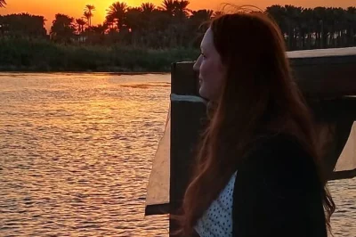 Reserve um passeio privado de felucca ao pôr do sol no nilo, em cairo. relaxe, aproveite a vista da cidade e fuja da multidão com transferências do hotel sem complicação incluídas.