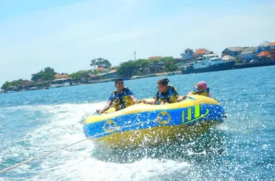 Plongée à Nusa Dua avec parachute ascensionnel et tubing