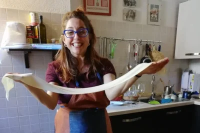 Roll up your sleeves in cagliari with a hands-on culurgiones cooking class, enjoy local wine, and share a homemade sardinian lunch in a warm kitchen atmosphere.