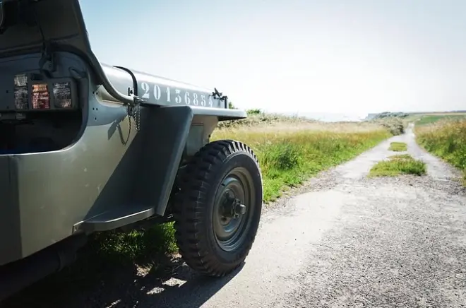 Jeep británico en Normandía desde Bayeux: Sitios del Día D