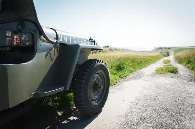 Jeep britannica in Normandia da Bayeux: Visita ai siti del D-Day