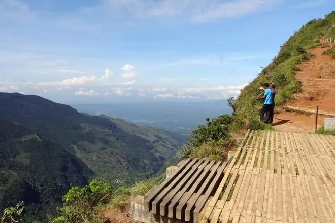 Trekking a Horton Plains e World's End da Nuwara Eliya