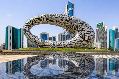 Dubai erleben: von den gold-souks bis zur palm jumeirah auf einer privaten stopover-tour mit lokalem guide, klimatisiertem fahrzeug und flexiblem flughafentransfer.