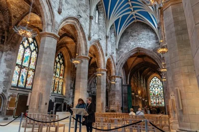Wander edinburgh’s castle, hear stories in the grassmarket, and sample a local treat on this private city tour with a local guide. includes flexible route & tasting.