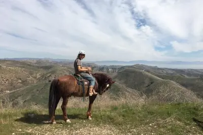 Reitausflug Agoura Hills Wildblumenpfade und Feuer-Naturerholung