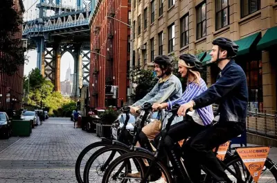 Brooklyn Bridge Bike Tour: Brooklyn, DUMBO & Downtown Manhattan
