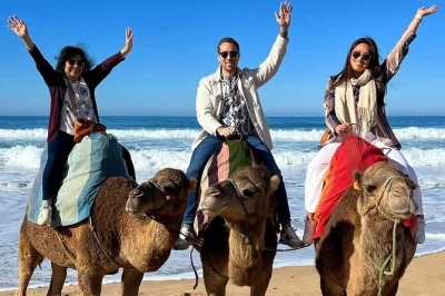 Entdecke tanger: kasbah erkunden, kamelreiten am atlantik und lebhafte märkte erleben – private tour mit abholung und lokalem guide.