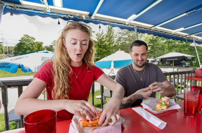 Bar Harbor Food Walking Tour: Lobster Roll & Local Flavors