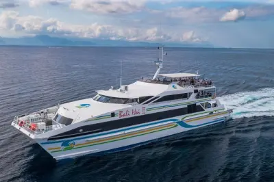Nusa Lembongan Beach Day Cruise: Snorkeling BBQ Lunch