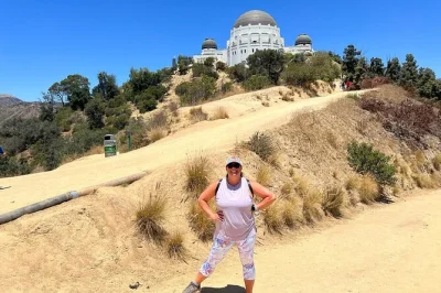 Feel the pulse of la hiking griffith park to the hollywood sign, with a local guide and exclusive griffith observatory access. includes free parking & insider tips.