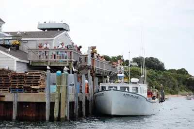 A Chatham, assaggia specialità locali in una passeggiata di 3 ore