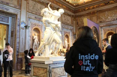 Découvrez la galerie borghese à rome sans faire la queue, admirez les chefs-d’œuvre de bernini et caravage à votre rythme grâce à un audioguide simple et pratique.