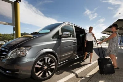 Arrive or depart santorini stress-free with flexible airport transfer, local driver meet & greet, unlimited baggage, and 24/7 pickup from your hotel or jtr airport.