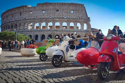 Descubre roma en vespa con sidecar, desde el coliseo hasta trastevere, con parada para un gelato gourmet y entrada incluida al panteón. reserva ya tu plaza.