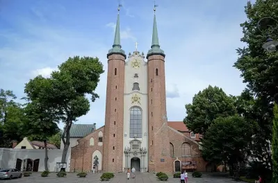 Oliwa Kathedrale & Park: Privater Transfer ab Danzig