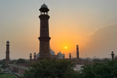 Meet locals, wander lahore’s walled city, visit badshahi mosque, see the wagah border ceremony. includes all monument tickets and air-conditioned transport.