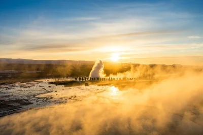 Feel the spray at gullfoss, watch strokkur erupt, and walk thingvellir’s rift on a small-group golden circle tour from reykjavik with pickup included.