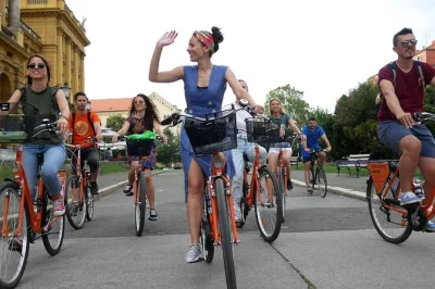 Feel zagreb’s heart on a guided bike tour—pedal past the cathedral, dolac market, and lively squares. includes bikes, a local guide, and a break for coffee or ice cream.