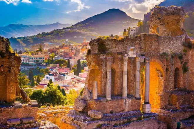 Taormina & Savoca: Drehorte von Der Pate und Küstenblicke