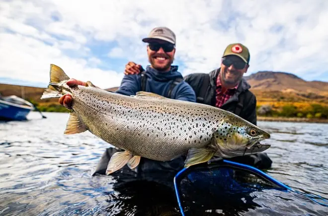 Pesca con mosca guiada en Bariloche: Río Limay