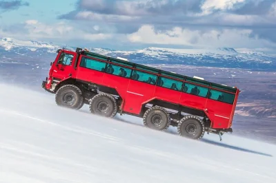 Feel the thrill of iceland’s langjokull glacier by monster truck, sip hot cocoa at a pop-up café, taste kleinur, and sled or play glacier golf—includes pickup at gullfoss.