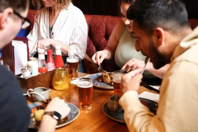 Follow a local through london’s historic city on a food tour with pies, chophouse classics, and chocolate—includes tastings, stories, and a food lover’s guide.