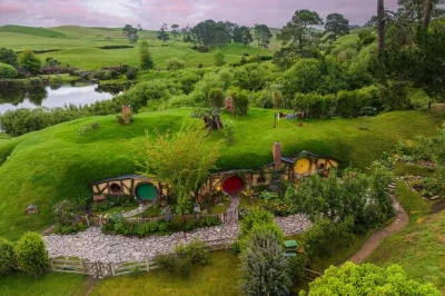 Step inside a hobbit hole at hobbiton, glide through waitomo glowworm caves, and enjoy a kiwi-style lunch. includes hotel pickup and all entry fees.