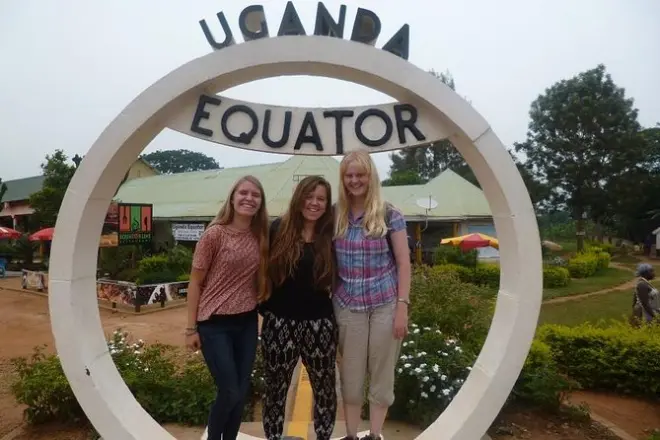 Equator tour from Kampala: See water swirl both ways