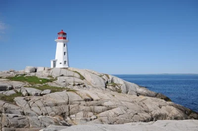 Feel the salt air at peggy’s cove, hear stories at fairview lawn cemetery, and travel halifax’s coastline in a small group with guide narration and private transport.