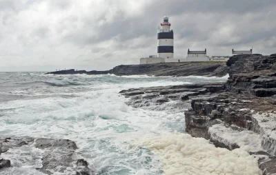 Walk ireland’s hook lighthouse with a small group, climb 115 steps, hear stories from local guides, and enjoy panoramic balcony views. includes entrance ticket.