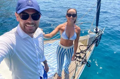 Privates Segeln ab Hvar: Pakleni-Inseln mit Schwimmen