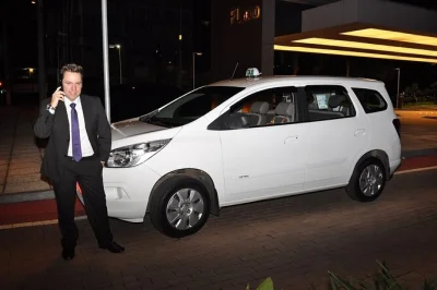 Llegar a sao paulo es fácil con un traslado privado desde el aeropuerto hasta tu hotel, con recogida y ayuda con el equipaje. sin estrés, solo una llegada cómoda y segura.